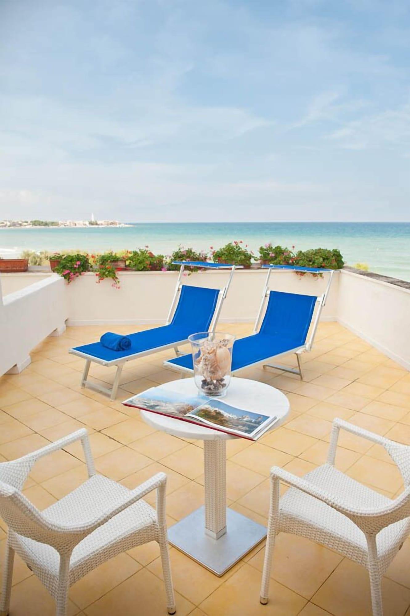 Hotel Del Levante Torre Canne Esterno foto