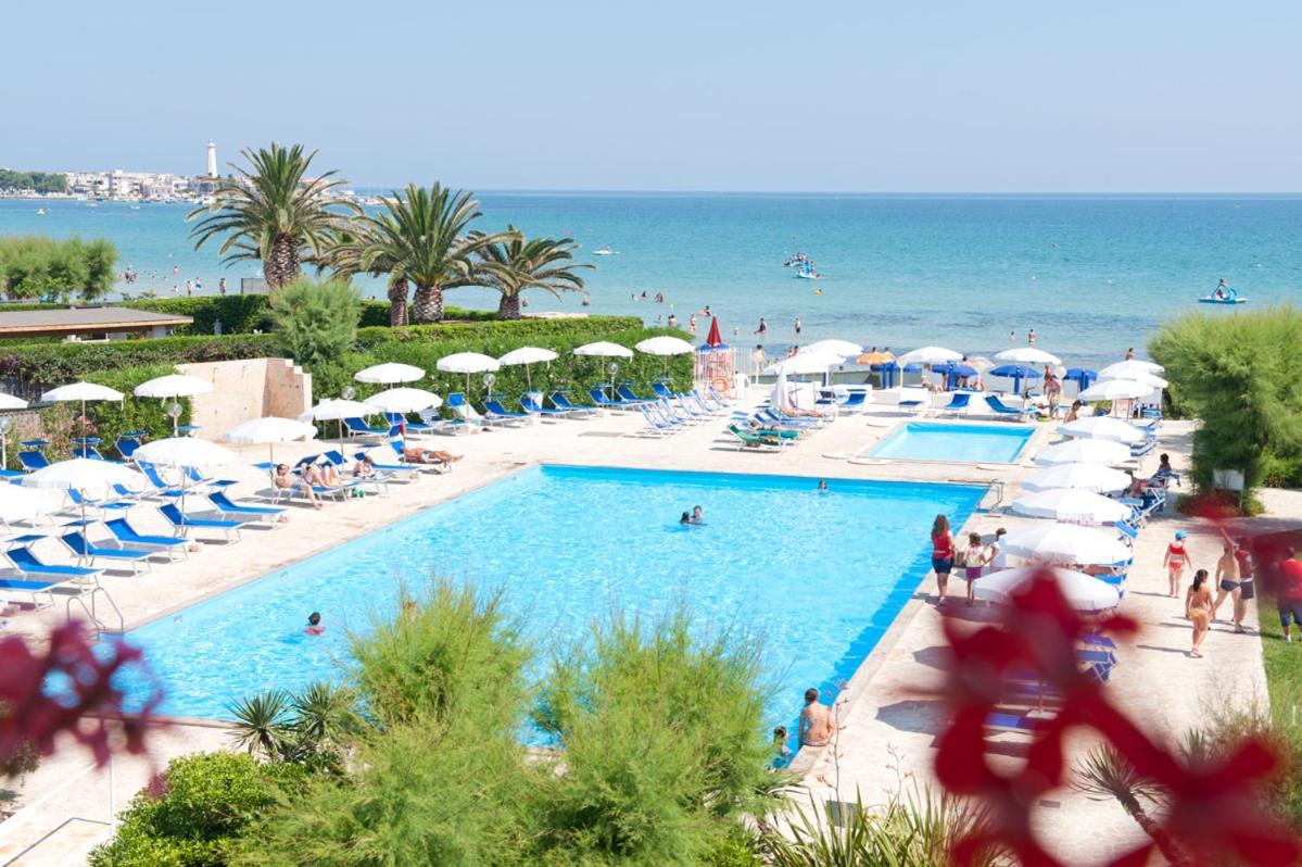 Hotel Del Levante Torre Canne Esterno foto