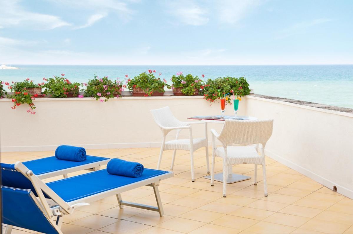 Hotel Del Levante Torre Canne Esterno foto