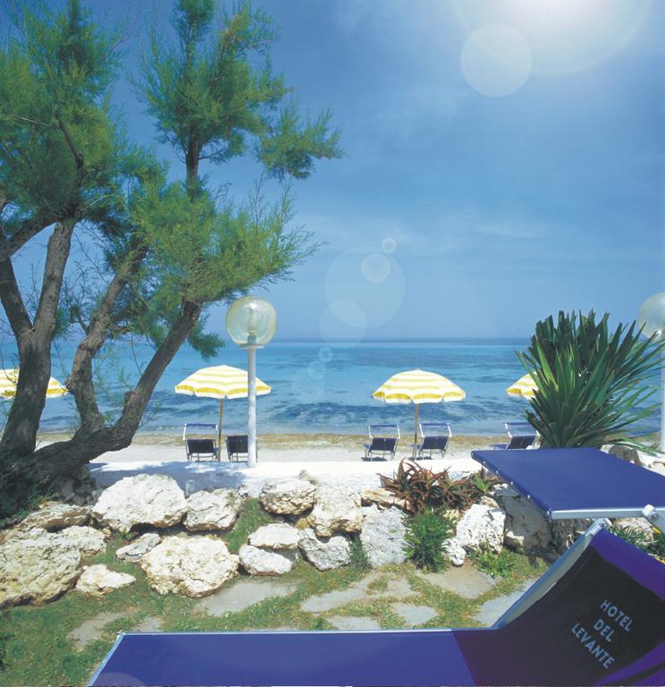 Hotel Del Levante Torre Canne Esterno foto